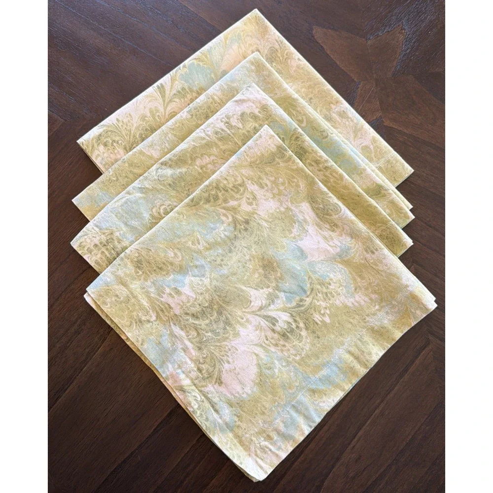 Vintage Williams Sonoma Feather Floral Fabric Napkins 20 X 20 Square 4 PC Cotton